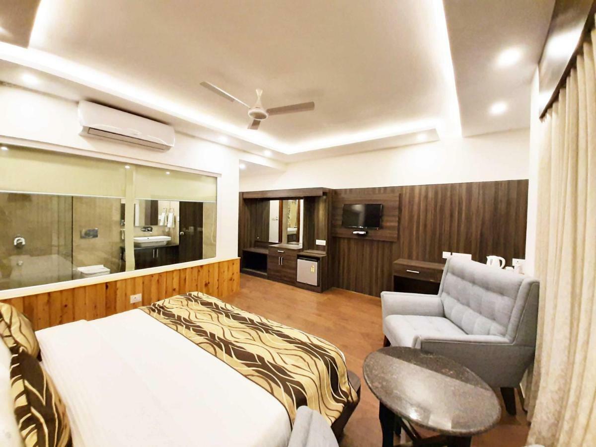 Hotel Trinity Heights McLeod Ganj Exterior foto